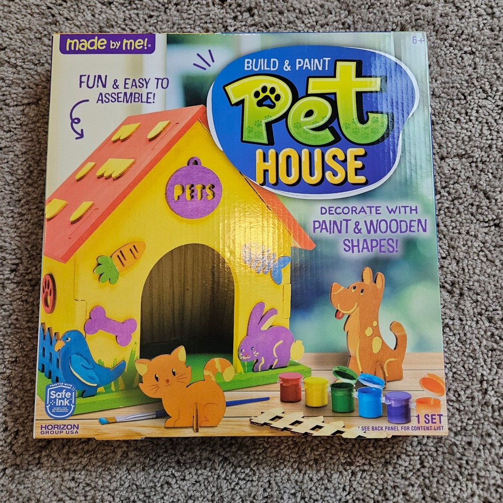 Made By‎ Me Build Paint Pet House Craft Kit Wooden Shapes Paint Brushes Glue NEW